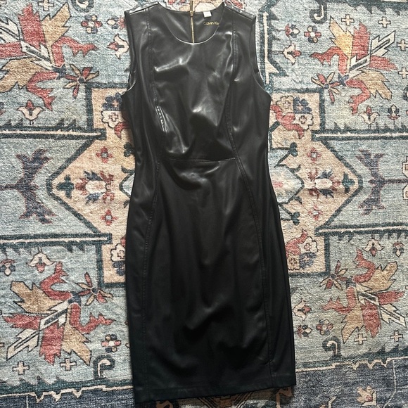 Calvin Klein Dresses & Skirts - CALVIN KLEIN Size 4 Black Sleeveless Faux Leather Gold Zipper Midi Dress